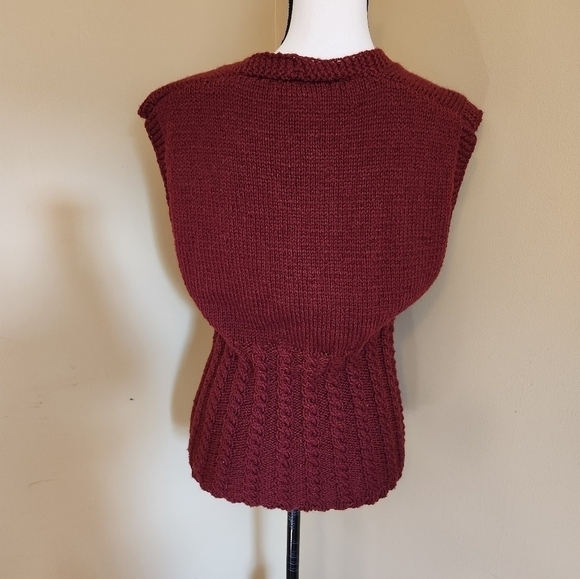 Crochet Sweater vest Size Medium/Large. - Picture 2 of 6